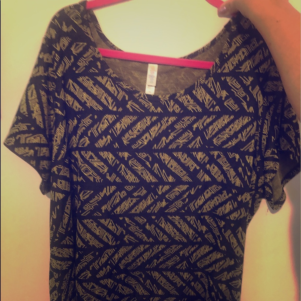 Lularoe classic T